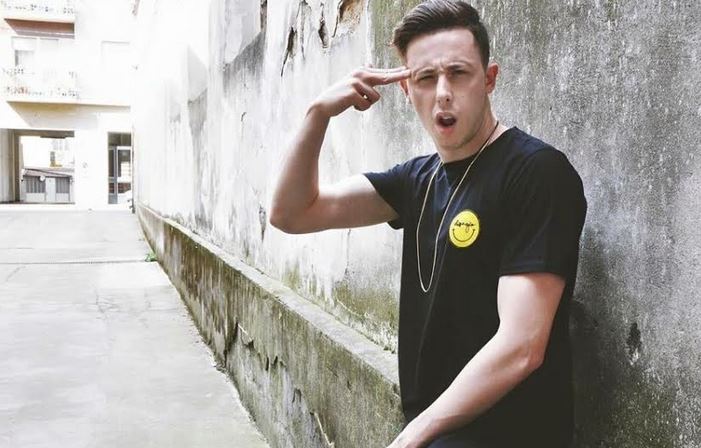 Shade a Blogo: “Per Irraggiungibile ho subito pensato a Federica Carta. Sanremo? Con la canzone giusta ci andrei sicuramente”