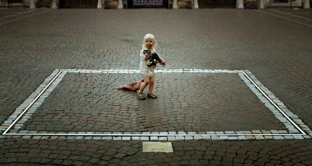 The Square: trailer italiano, foto e poster del film di Ruben Östlund premiato a Cannes