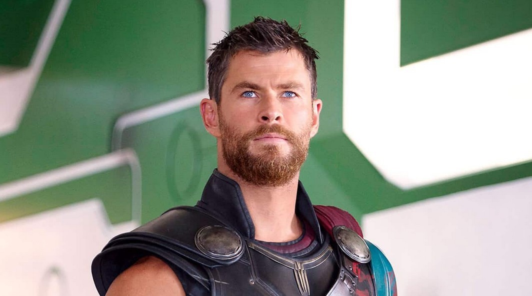 Thor: Ragnarok – Chris Hemsworth racconta come Kevin Smith ha contribuito a “Thor 3”
