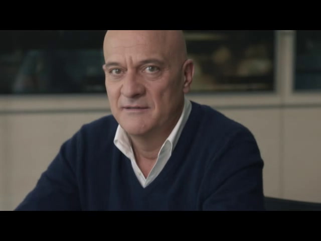 The Comedians, la serie di Tv8
