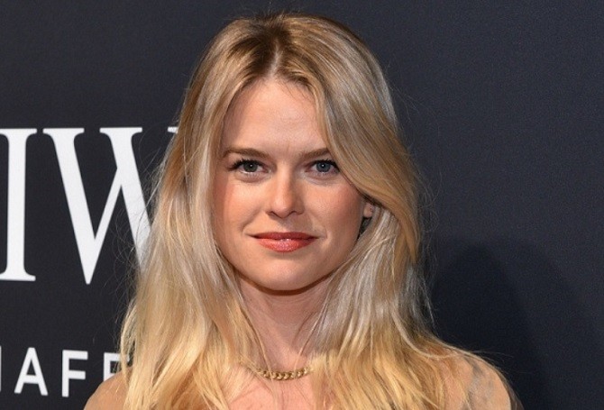 Serie Tv, novità: Alice Eve in Iron Fist; Kevin Zegers in Fear the Walking Dead