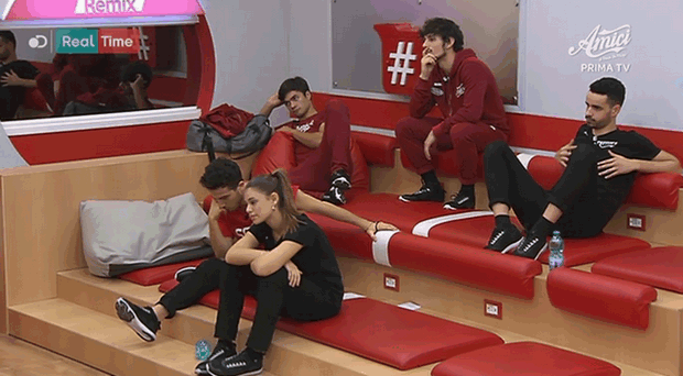 Amici 17 puntata 18 dicembre 2017: Grace, Mose e Emanuele salvi