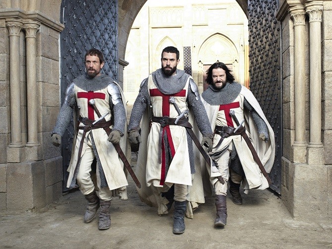 Knightfall su History: l’epica storia dei Cavalieri Templari al servizio della fiction “storica”