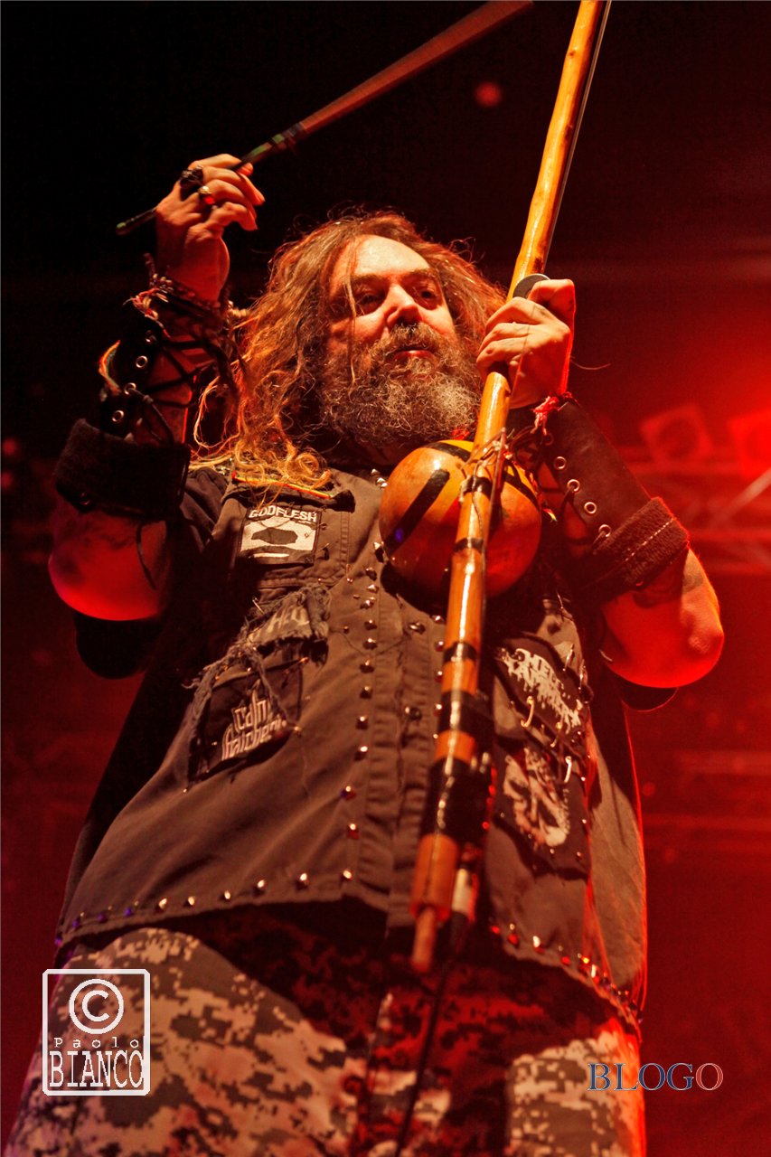 Max e Igor Cavalera Reutrn To Roots foto concerto Live Club Trezzo, Headbangers Ball Tour Novembre 2017 – by Paolo Bianco