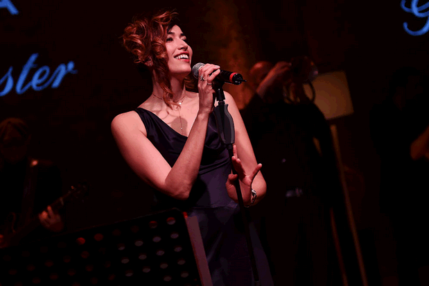 Sanremo 2018, Nina Zilli – Senza appartenere [Testo e Video]
