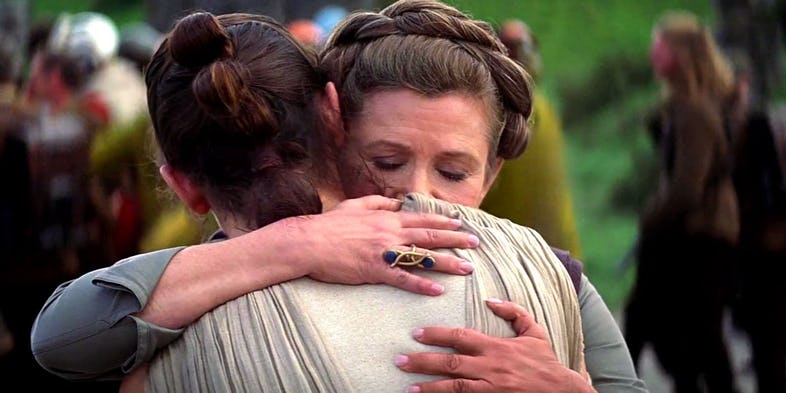 Star Wars 8 – nel film ci sarà una toccante scena con Rey e Leia