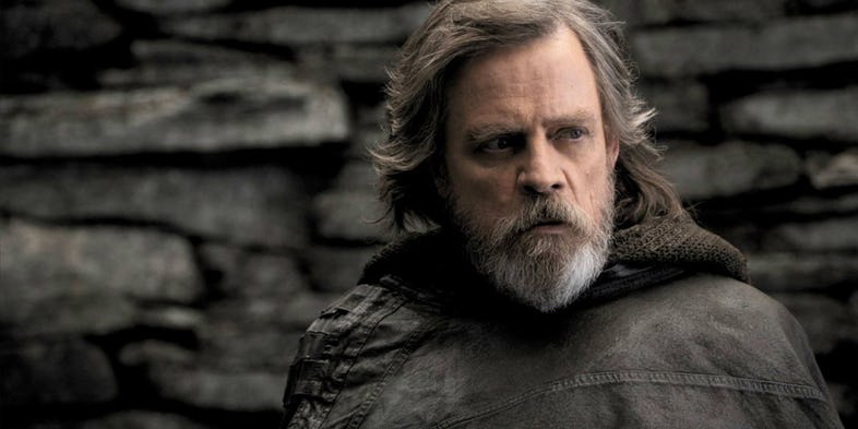 Star Wars: Mark Hamill smentisce alcune delle teorie dei fan (video)