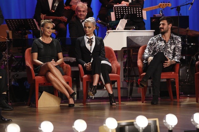 Eva Henger e Francesco Monte: pace al Maurizio Costanzo Show