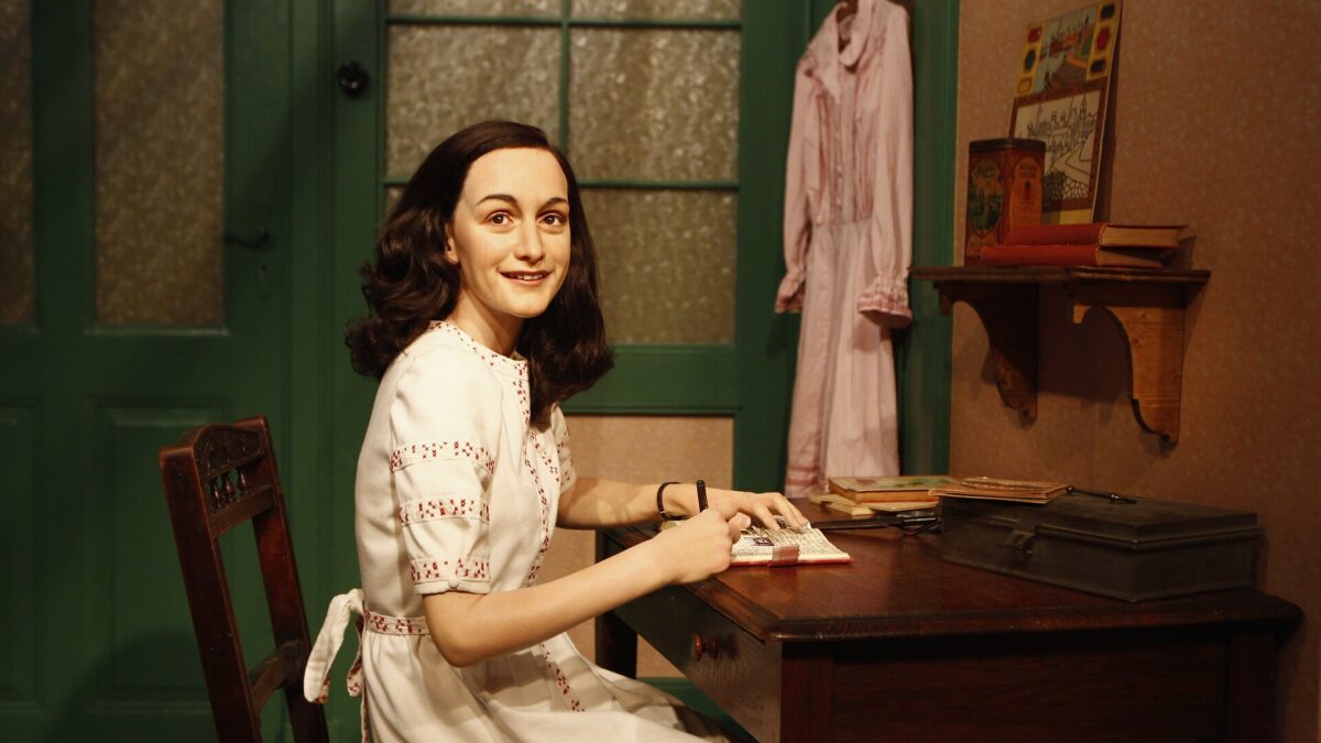 Keeper of the Diary, Reed Morano porta al cinema la storia del diario di Anna Frank