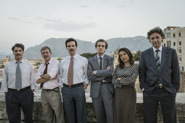 Il Cacciatore, il cast della fiction di Rai 2