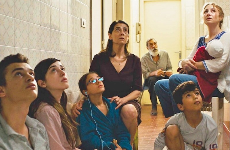 Insyriated: trailer italiano, trama e poster del film di Philippe Van Leeuw