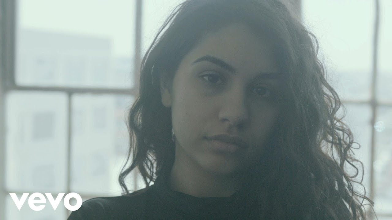 Alessia Cara – Scars To Your Beautiful (colonna sonora “Nelle pieghe del tempo”)