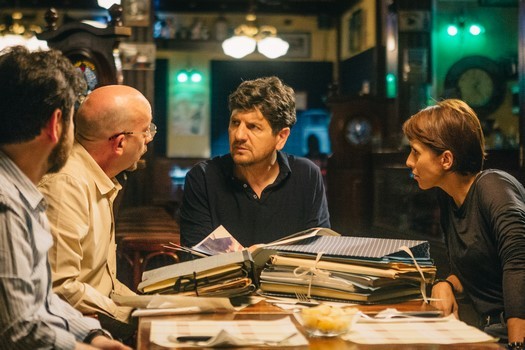 Metti la nonna nel freezer: foto e poster del film con Fabio De Luigi e Miriam Leone