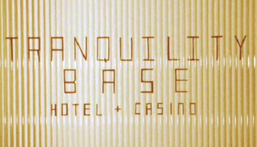 Arctic Monkeys, Tranquillity Base Hotel & Casino è il nuovo album in uscita l’11 maggio 2018 [tracklist]