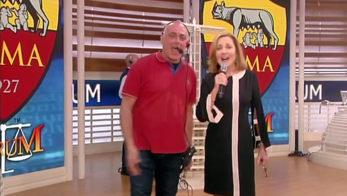 Forum, Barbara Palombelli canta ‘Grazie Roma’: “Grande vittoria anche per l’azienda” (Video)
