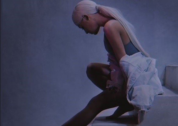 Ariana Grande, No Tears Left to Cry: la preview del brano e l’affetto social dei fan con #NoTearsForAriana