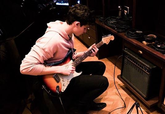 Shawn Mendes, Youth è una canzone che parla degli attentati di Manchester e Londra