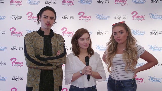 Penny on M.A.R.S. – Intervista video al cast