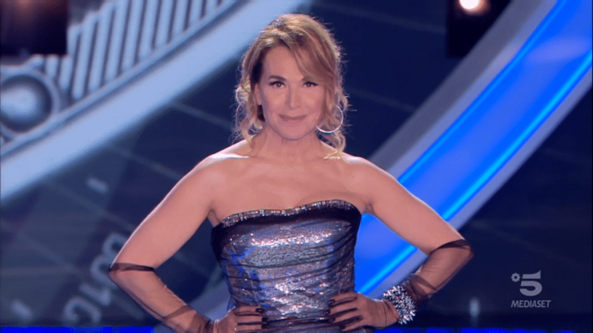 Costantino Della Gherardesca in difesa di Barbara d’Urso: “È un capro espiatorio, messa alla gogna”