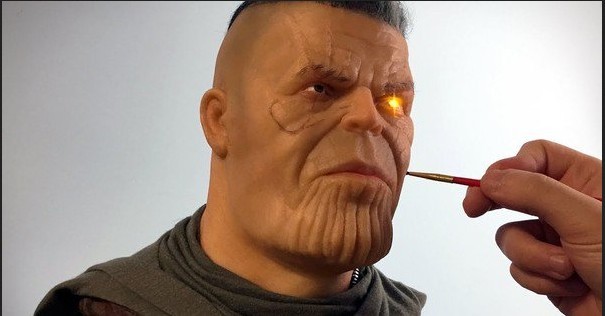 Deadpool 2: Thanos e Cable di Josh Brolin si fondono in una scultura “mash-up” di un fan (video)