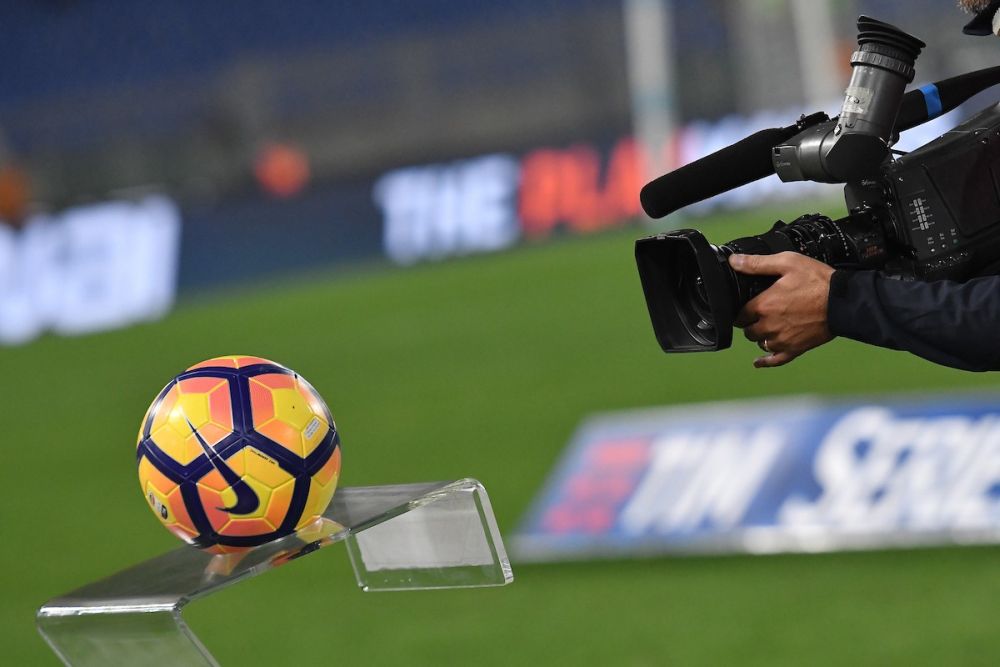 Diritti tv Serie A: offerte inferiori alle aspettative da DAZN, Sky e Mediaset
