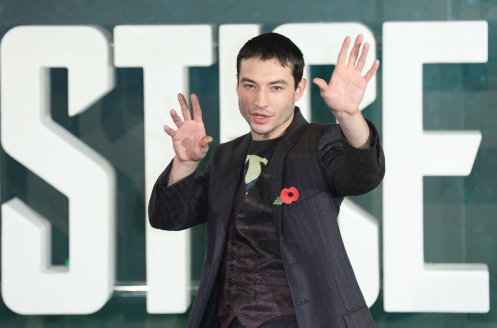 Dalì Land, Ezra Miller e Ben Kingsley saranno  Salvador Dalí al cinema
