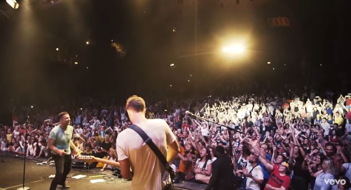 Francesco Gabbani – Selfie Del Selfie: testo e video ufficiale “regalo per i fan”