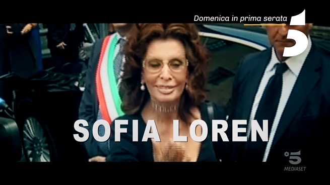 Amici 17: Sofia Loren e Carla Fracci ospiti della semifinale