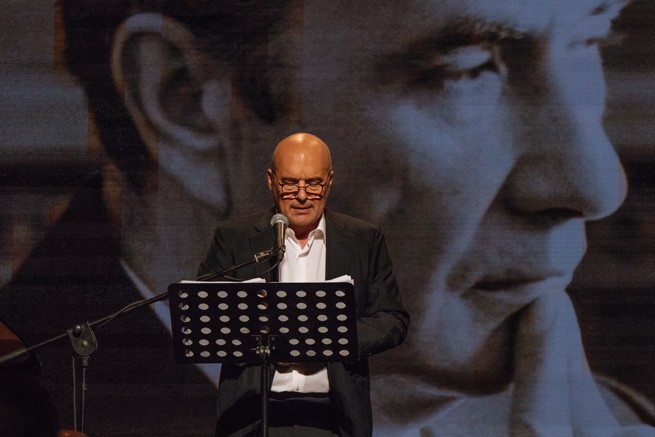 55 giorni – L’Italia senza Moro, su Rai 1 l’orazione civile di Luca Zingaretti