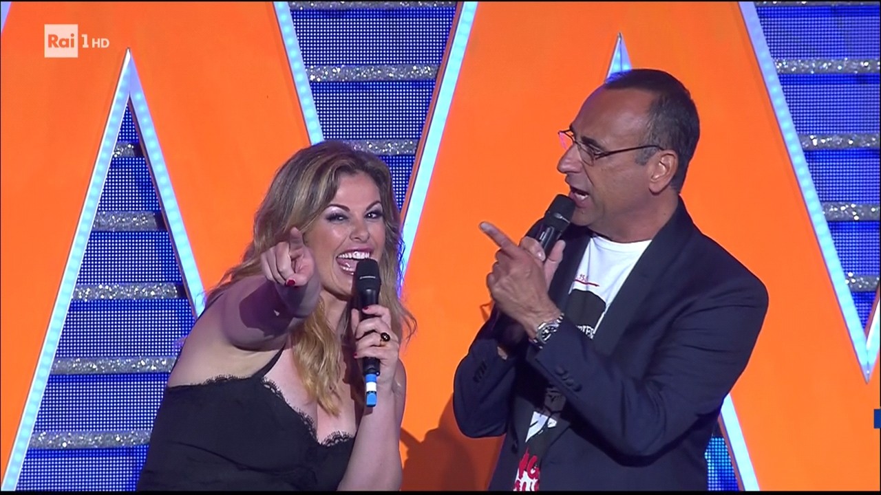 Wind Music Awards 2018, prima serata: una passerella senza sbavature, Conti e Incontrada una sicurezza