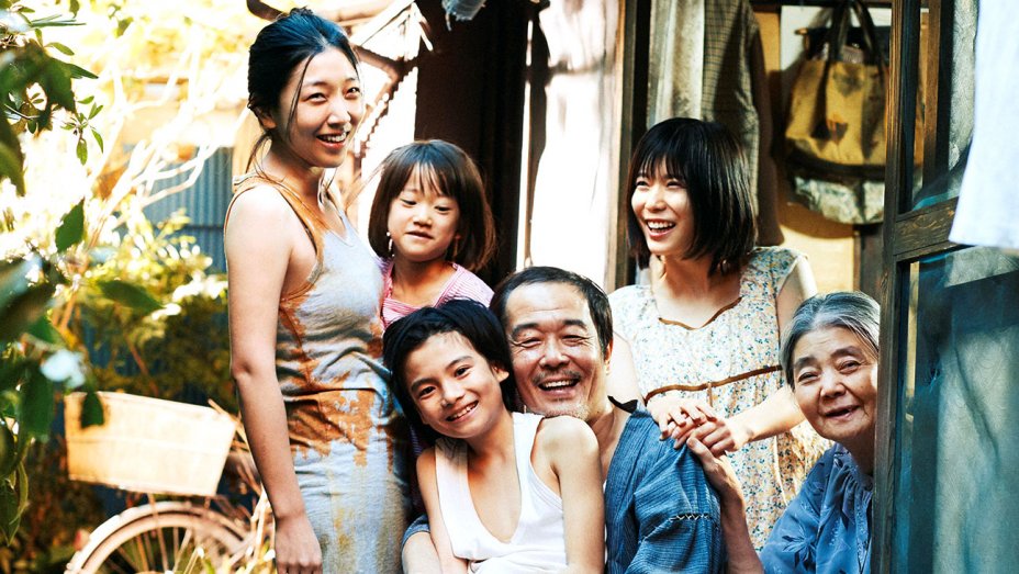 Un Affare di Famiglia (Manbiki Kazoku) di Hirokazu Kore-eda, una Palma d’Oro da record al box office giapponese
