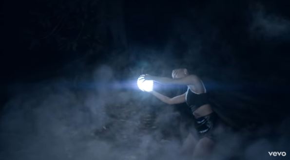 Ariana Grande e Nicki Minaj, The Light Is Coming: testo, traduzione e video ufficiale