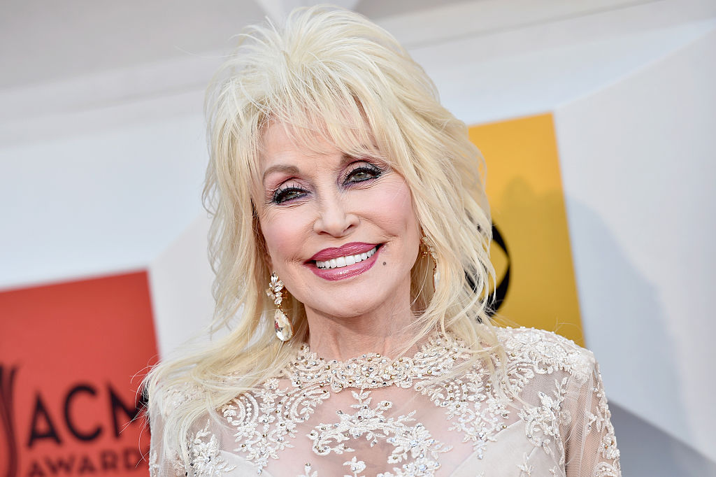 Dolly Parton, Netflix ordina una serie antologica basata sulle sue canzoni