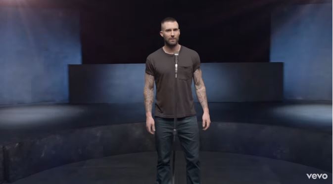Maroon 5 – Girls Like You ft. Cardi B: testo, traduzione e video ufficiale