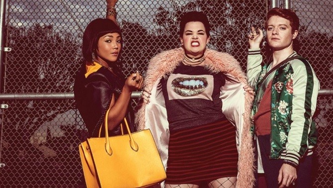 Heathers l’adattamento del film Schegge di Follia non andrà in onda dopo le sparatorie nelle scuole