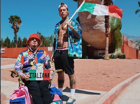 Classifica Singoli FIMI 15 giugno 2018:  Fedez e J-Ax sempre primi con Italiana
