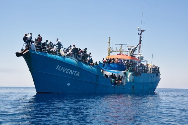 Iuventa: foto e poster del documentario di Michele Cinque