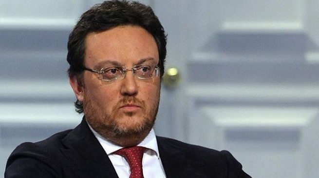 Orfeo attacca Giletti, Lucarelli apprezza, Fabrizio Corona contro il dg Rai: “Hai detto falsità”