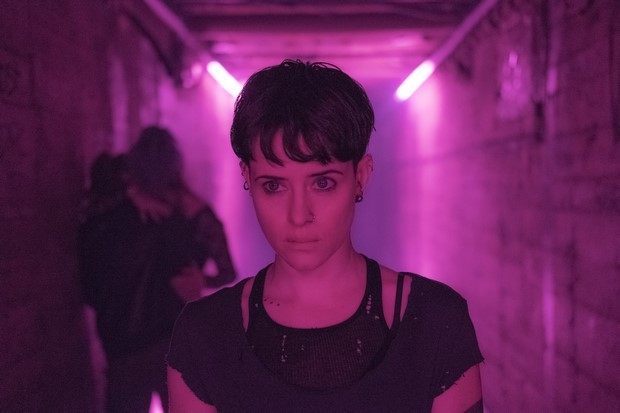 Quello che non uccide: foto e poster del thriller “The Girl in the Spider’s Web”