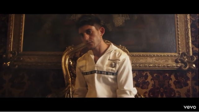 Rkomi feat. Ernia, Acqua Calda E Limone: testo e video ufficiale