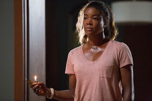Breaking In: trailer italiano e poster del thriller con Gabrielle Union