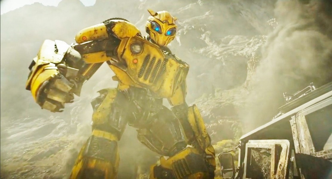Bumblebee: Travis Knight conferma cameo di Optimus Prime