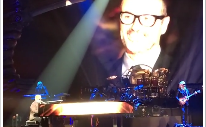Elton John: “Ho cercato di aiutare George Michael ma non puoi soccorrere le persone che non vogliono aiutarsi”