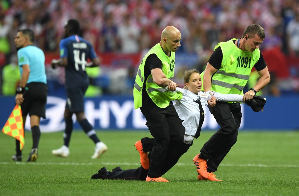 Mondiali 2018, invasione di campo nella finale Francia – Croazia