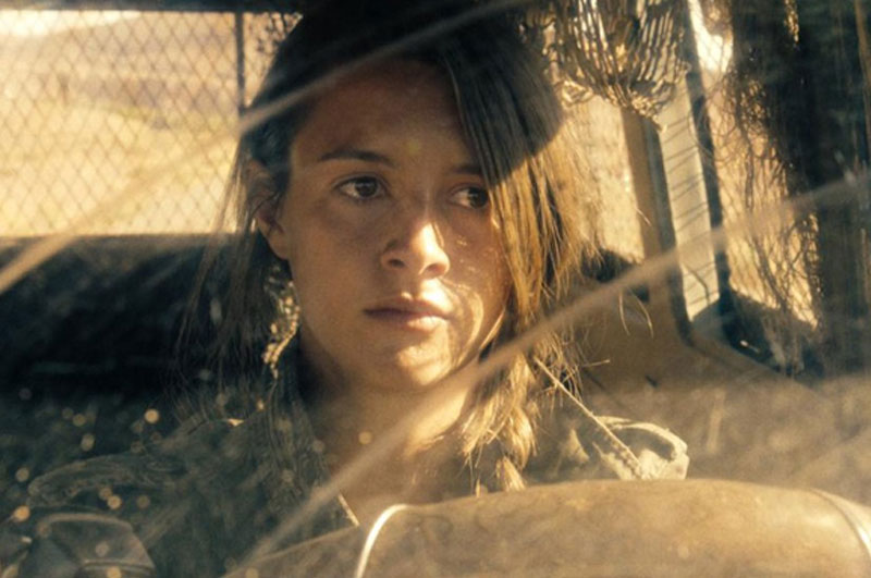 Hostile: poster e foto dell’horror post-apocalittico di Mathieu Turi
