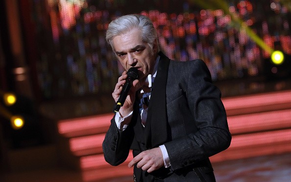 Niccolò Bettarini accoltellato: Morgan abbraccia virtualmente Simona Ventura e attacca la musica da discoteca
