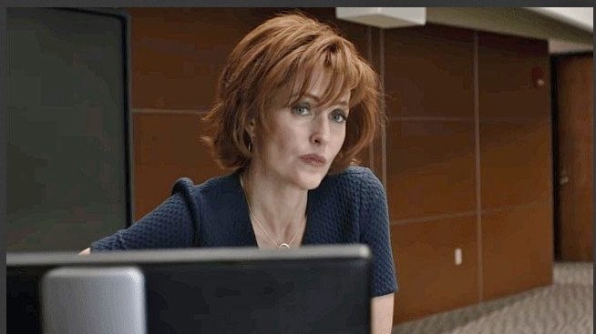 UFO: trailer del thriller fantascientifico con Gillian Anderson
