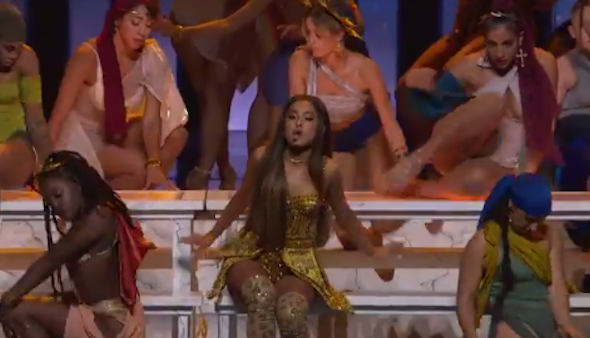 MTV VMA’S 2018: i video di tutte le performance, da Jennifer Lopez ad Ariana Grande
