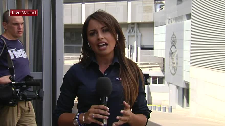 Sky, Giorgia Cenni volto femminile di Calcio Show. Via Onofri e Muraro (Anteprima Blogo)