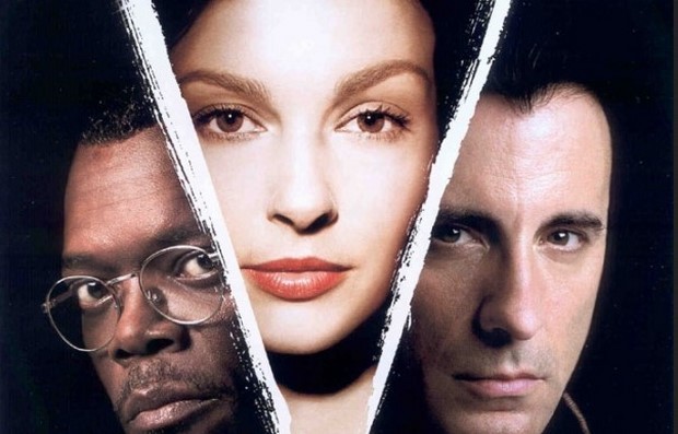 Stasera in tv: “La tela dell’assassino” su Rete 4